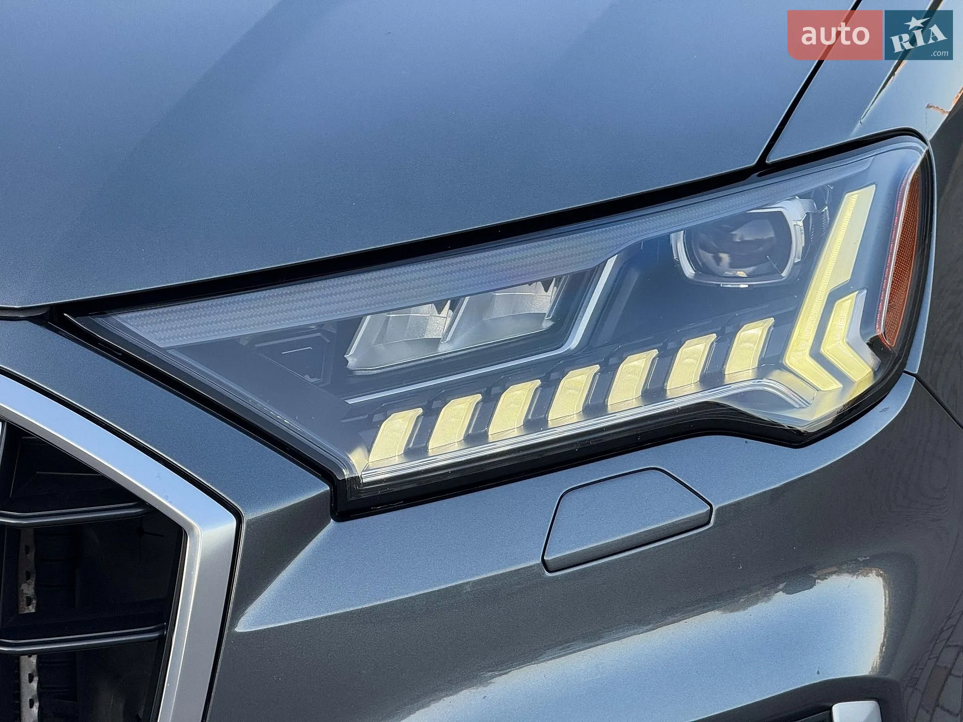 2020 Audi SQ7 - мініатюра 14