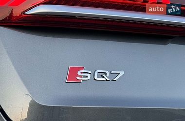 Позашляховик / Кросовер Audi SQ7 2020 в Луцьку