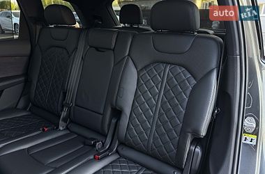 Позашляховик / Кросовер Audi SQ7 2020 в Луцьку