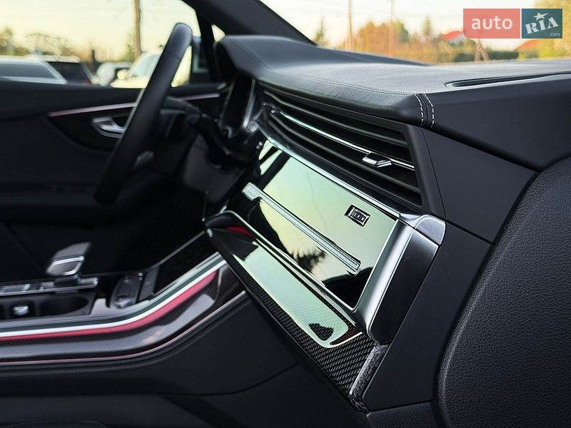 Позашляховик / Кросовер Audi SQ7 2020 в Луцьку