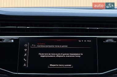 Позашляховик / Кросовер Audi SQ7 2020 в Луцьку