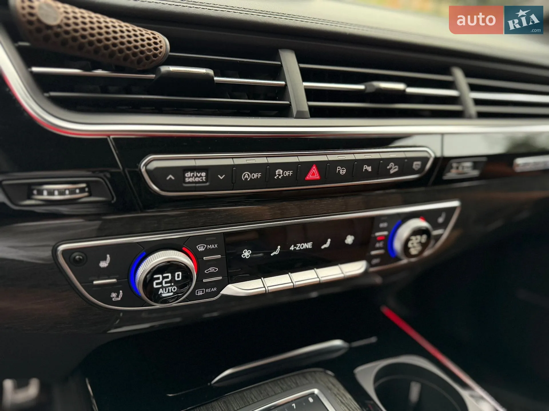 2018 Audi SQ7 - мініатюра 47