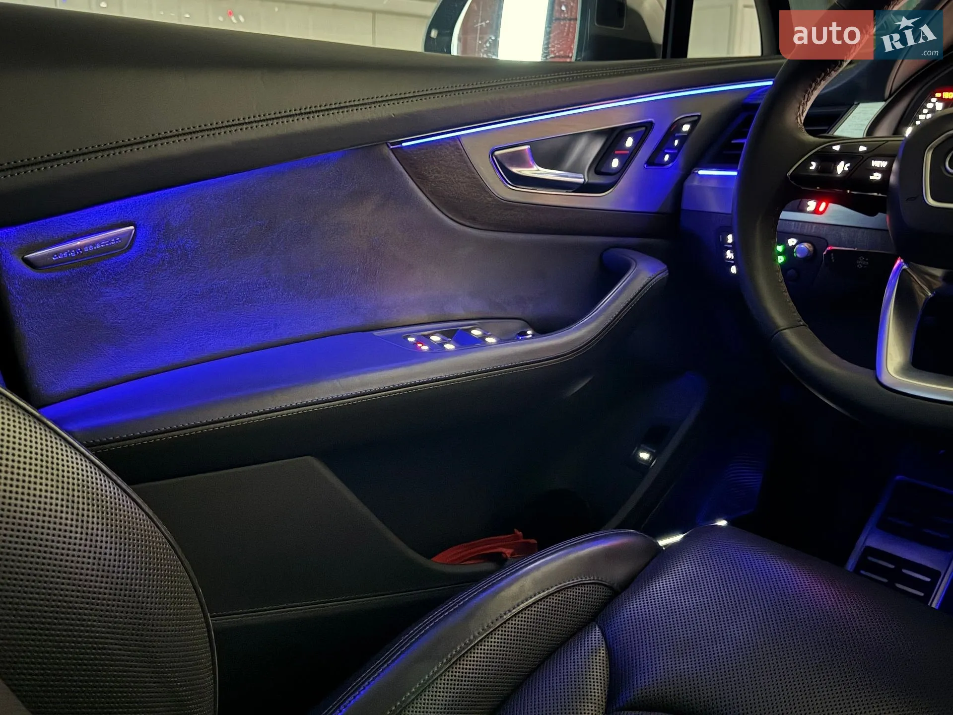 2017 Audi SQ7 - мініатюра 4