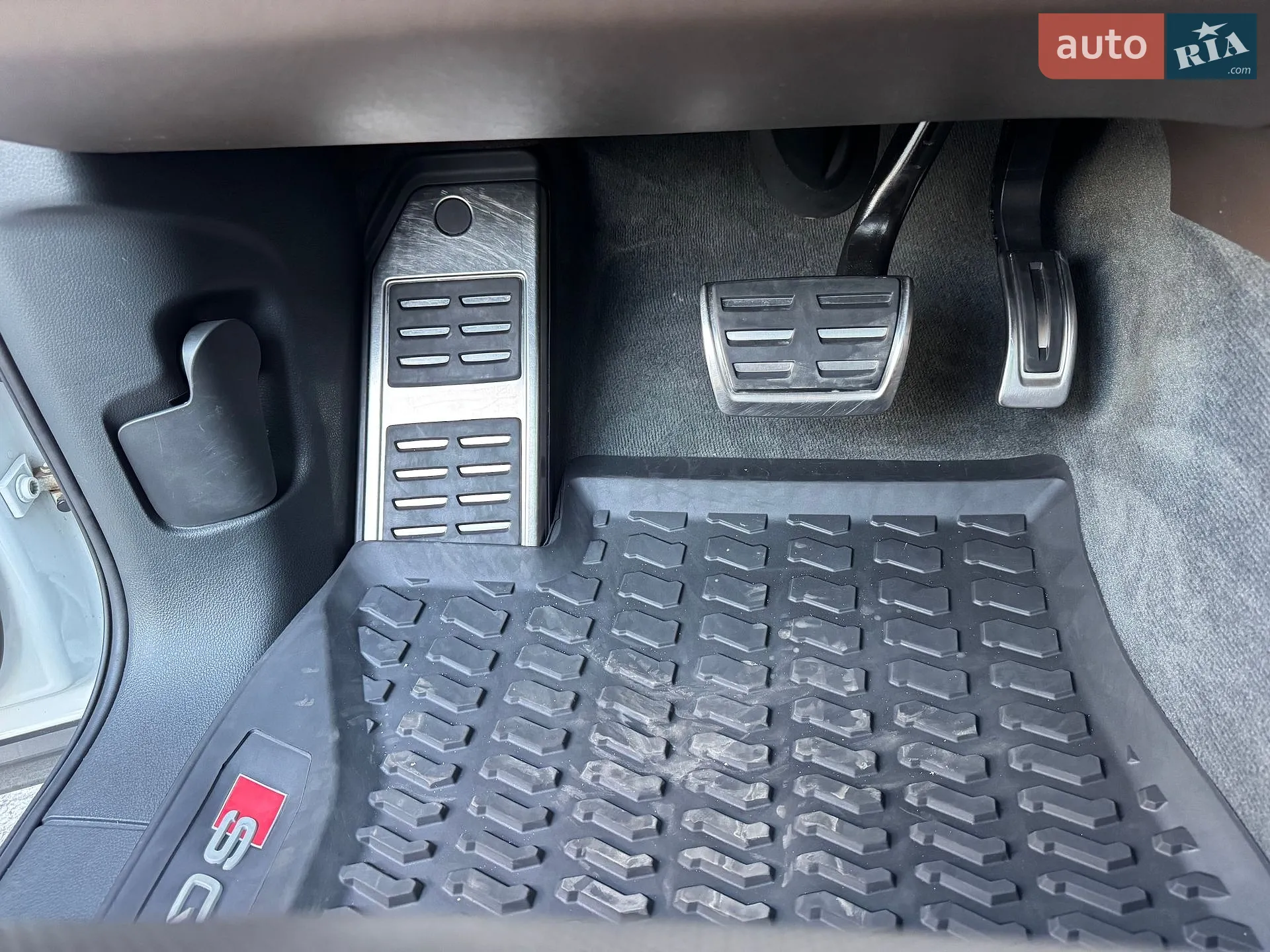 2017 Audi SQ7 - мініатюра 101