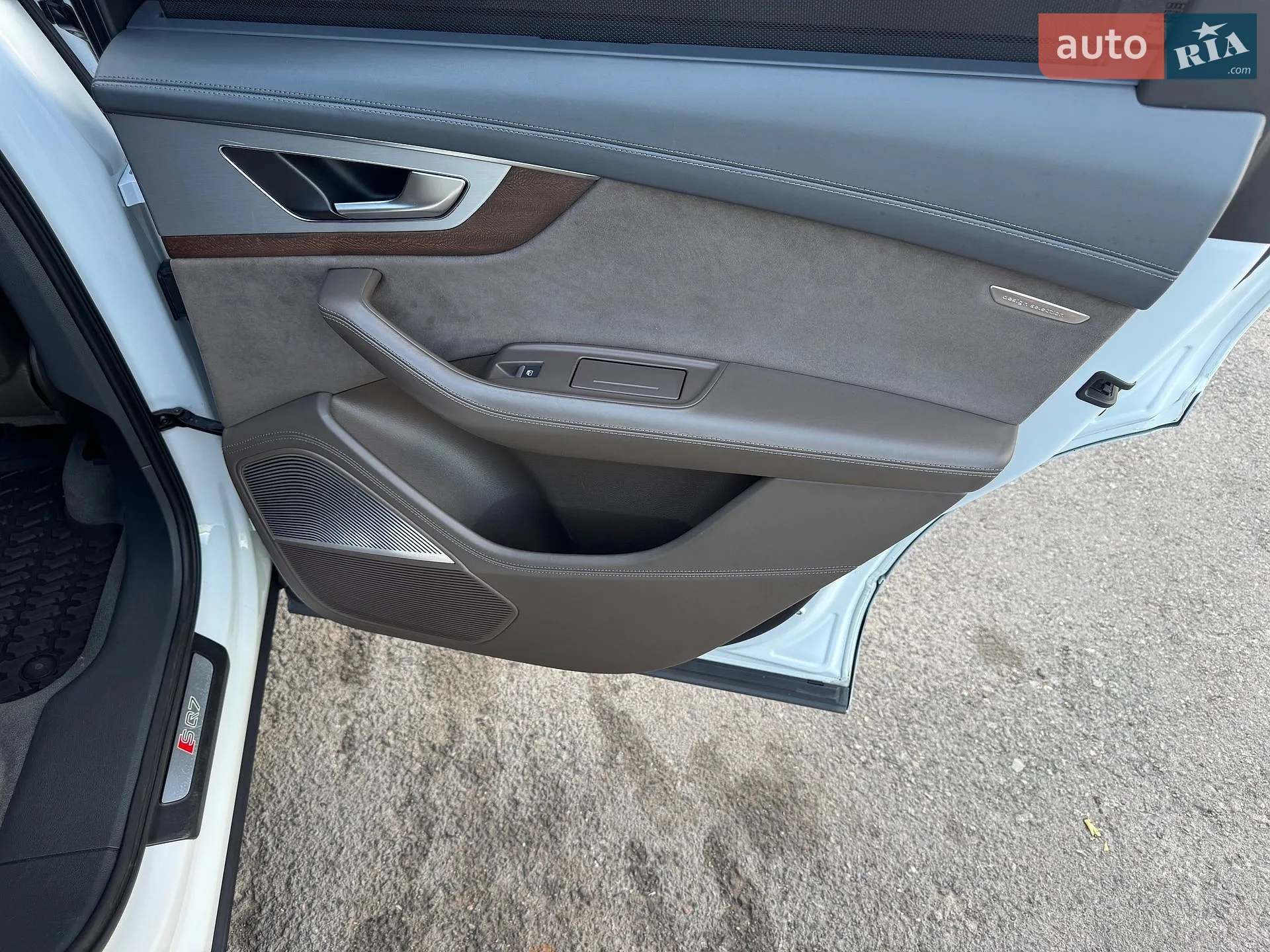 2017 Audi SQ7 - мініатюра 168