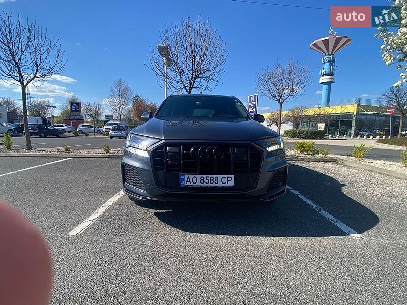 Позашляховик / Кросовер Audi SQ7 2021 в Харкові