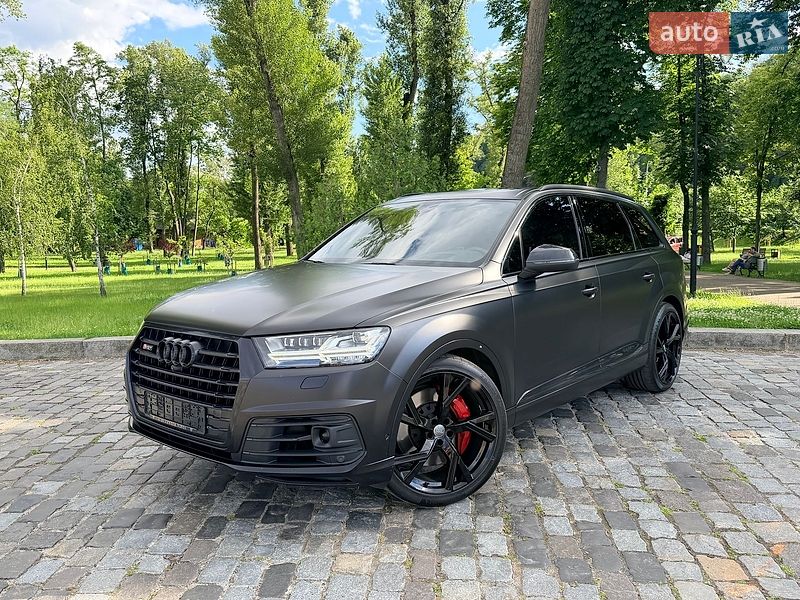 Внедорожник / Кроссовер Audi SQ7 2018 в Киеве