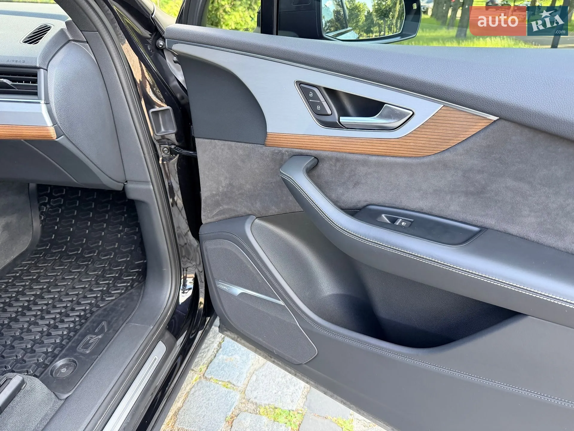 2018 Audi SQ7 - мініатюра 129