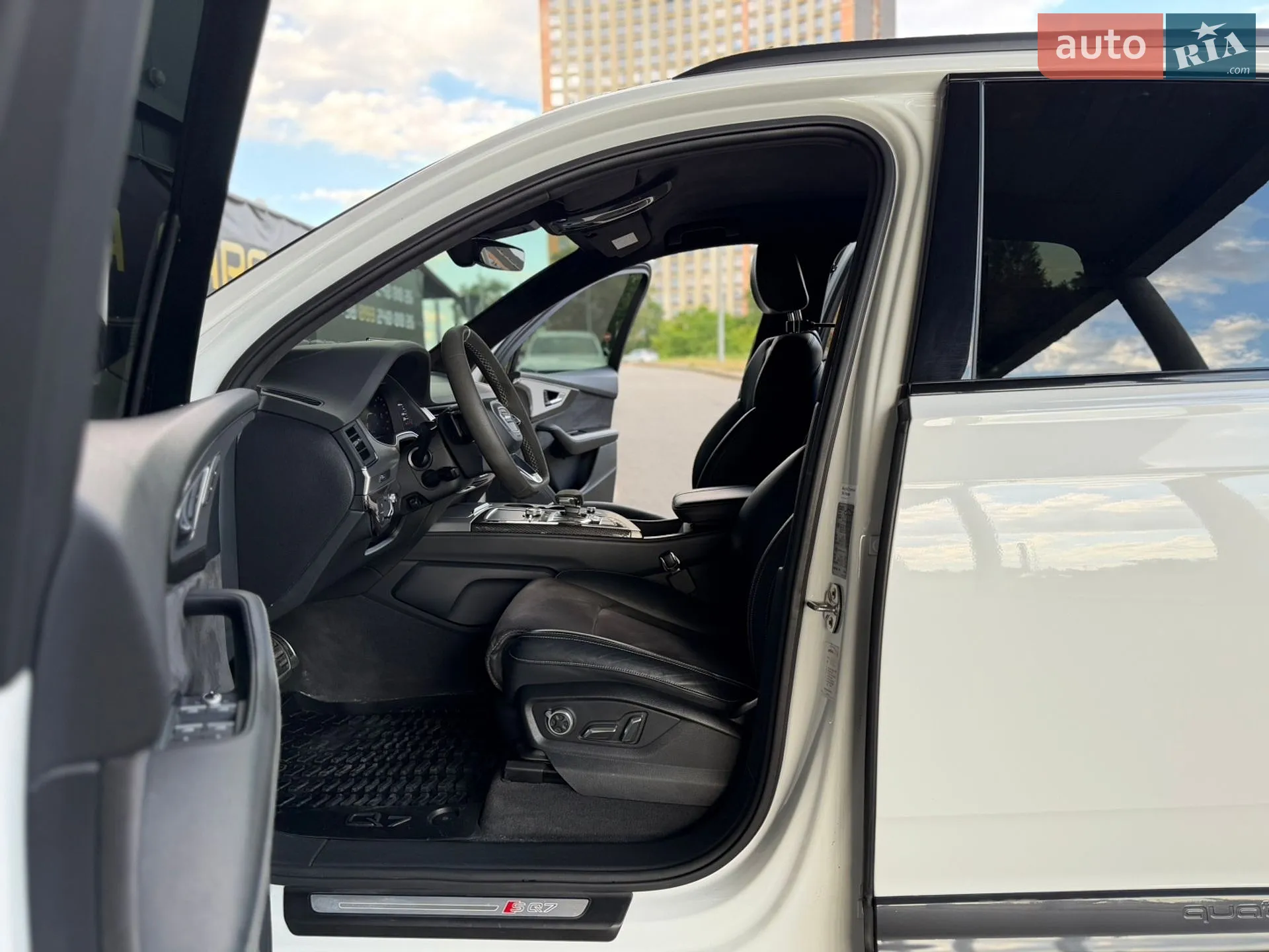2017 Audi SQ7 - мініатюра 61