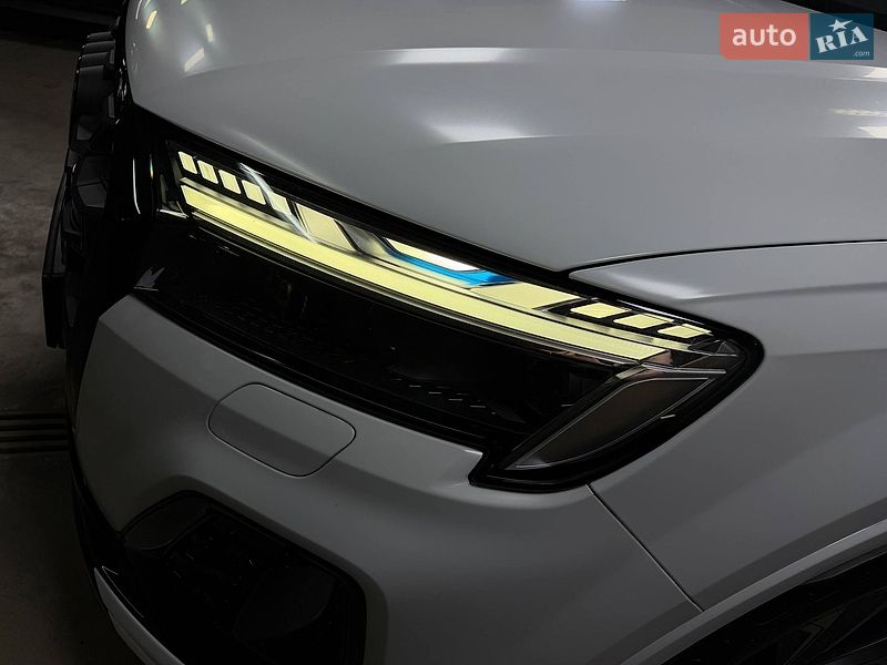 Внедорожник / Кроссовер Audi SQ7 2024 в Киеве