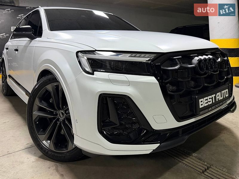 Внедорожник / Кроссовер Audi SQ7 2024 в Киеве