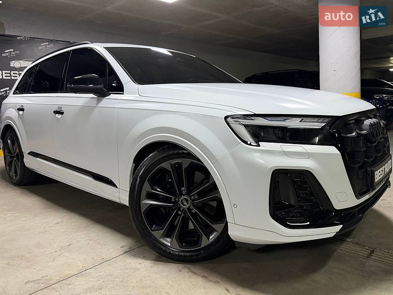Внедорожник / Кроссовер Audi SQ7 2024 в Киеве