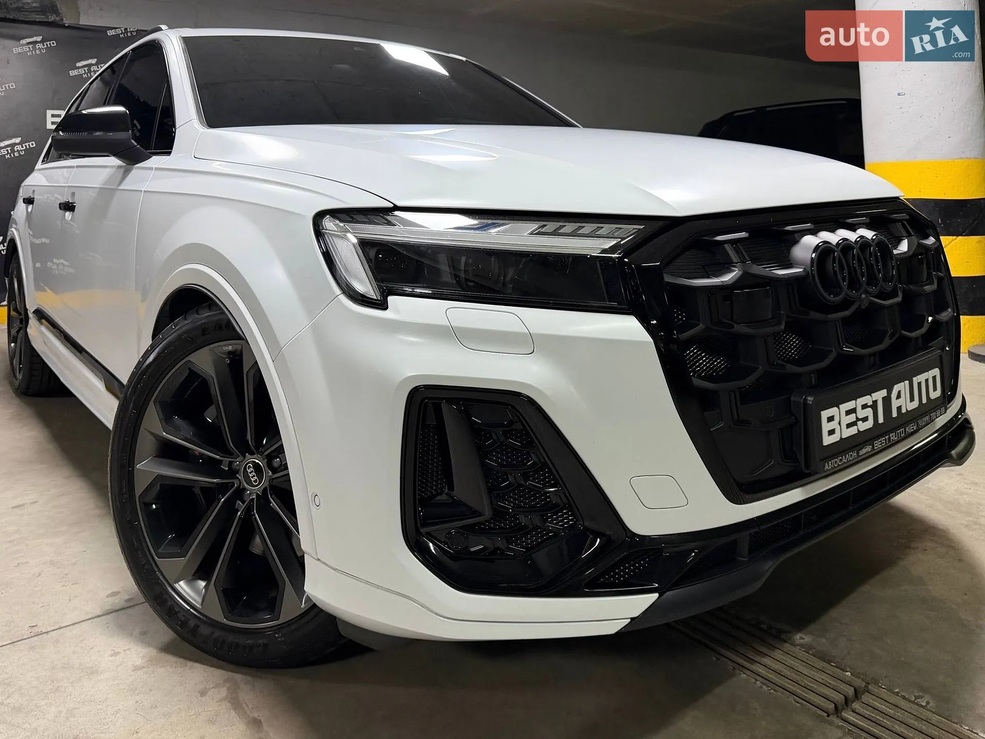 2024 Audi SQ7 - фото 1