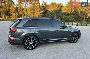 Внедорожник / Кроссовер Audi SQ7 2021 в Ковеле