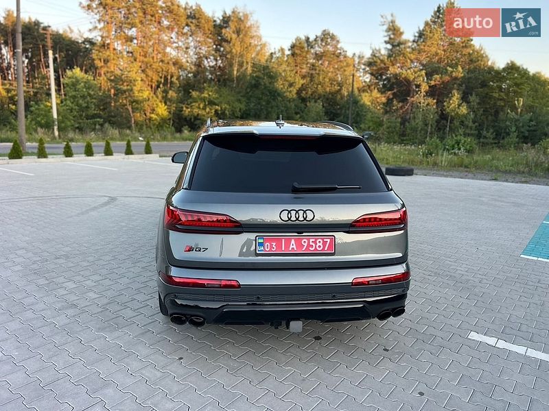 Внедорожник / Кроссовер Audi SQ7 2021 в Ковеле