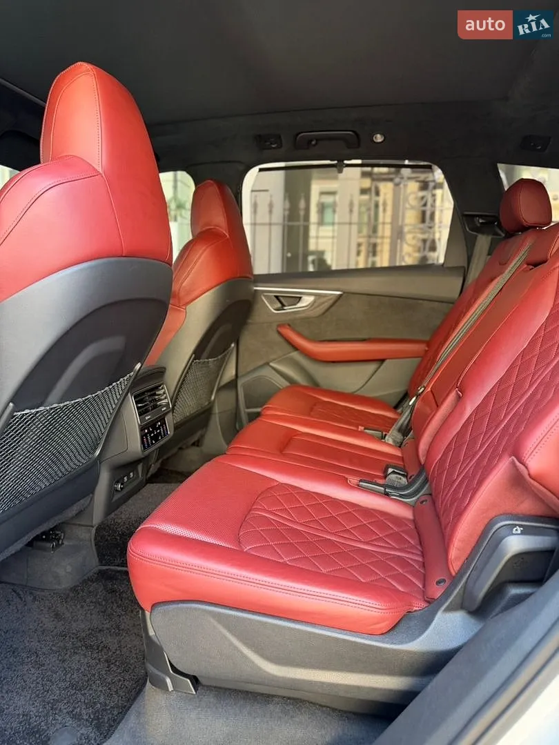 2020 Audi SQ7 - мініатюра 21