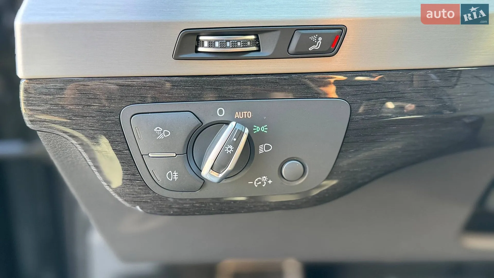 2018 Audi SQ7 - мініатюра 27