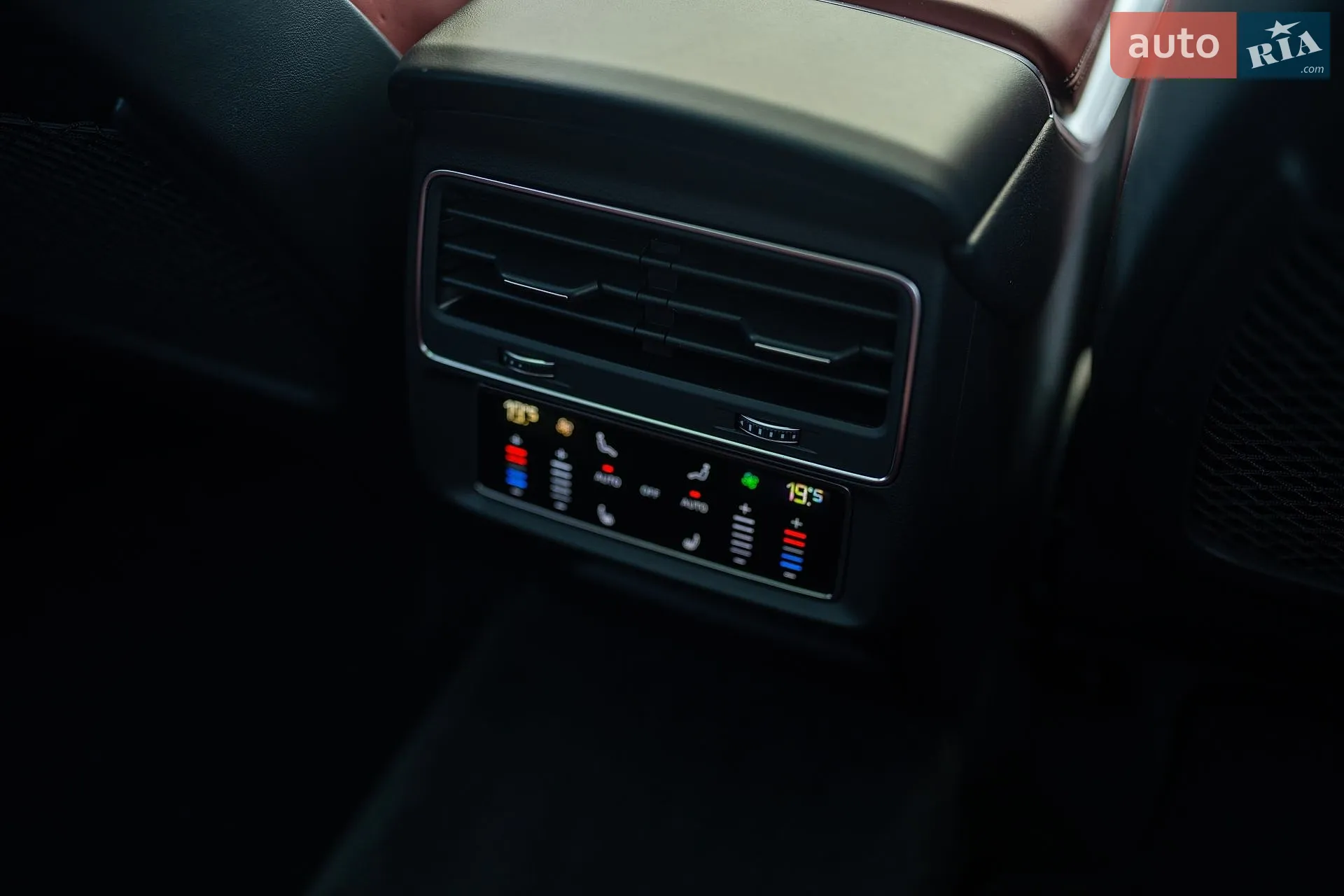 2023 Audi SQ7 - мініатюра 22