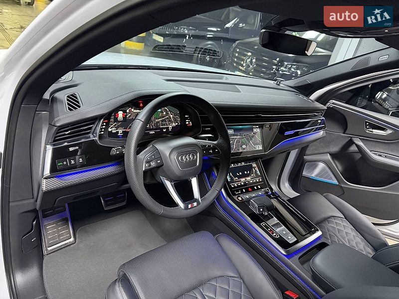 Внедорожник / Кроссовер Audi SQ7 2024 в Киеве