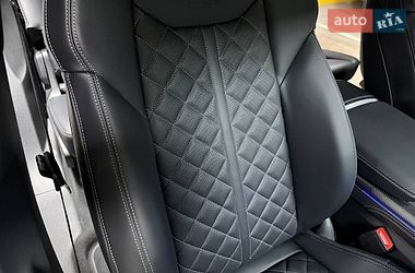Внедорожник / Кроссовер Audi SQ7 2024 в Киеве