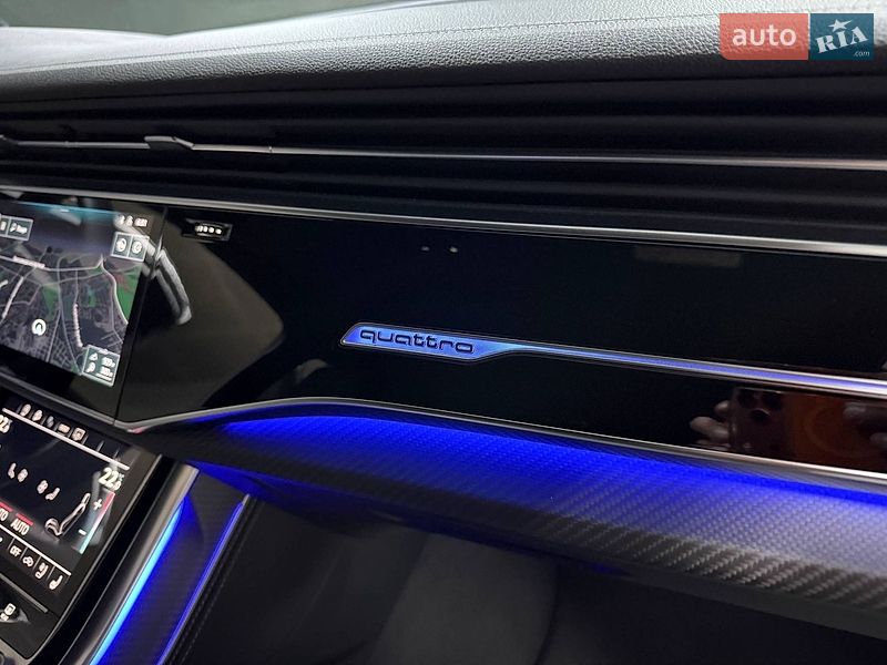 Внедорожник / Кроссовер Audi SQ7 2024 в Киеве