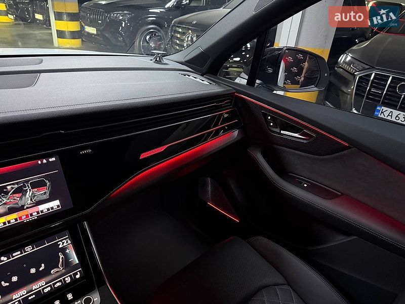 Внедорожник / Кроссовер Audi SQ7 2024 в Киеве