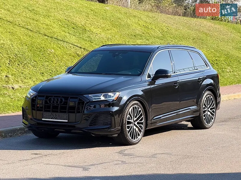 Audi SQ7 2022