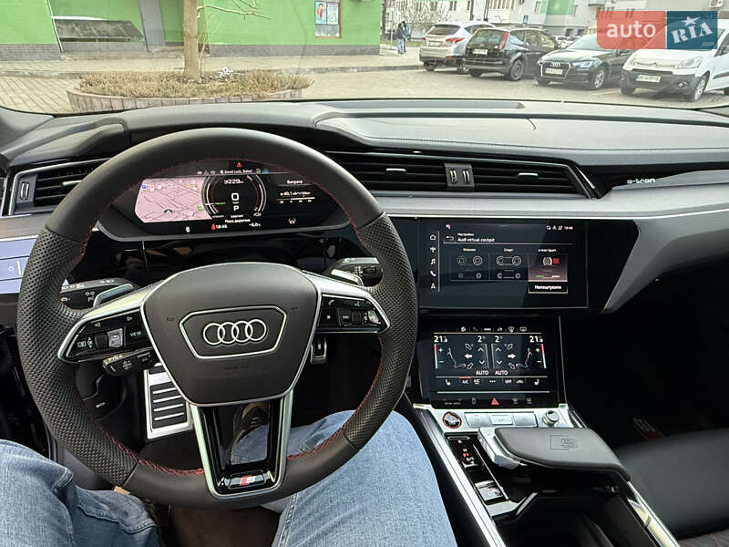 Внедорожник / Кроссовер Audi SQ8 e-tron 2023 в Ивано-Франковске