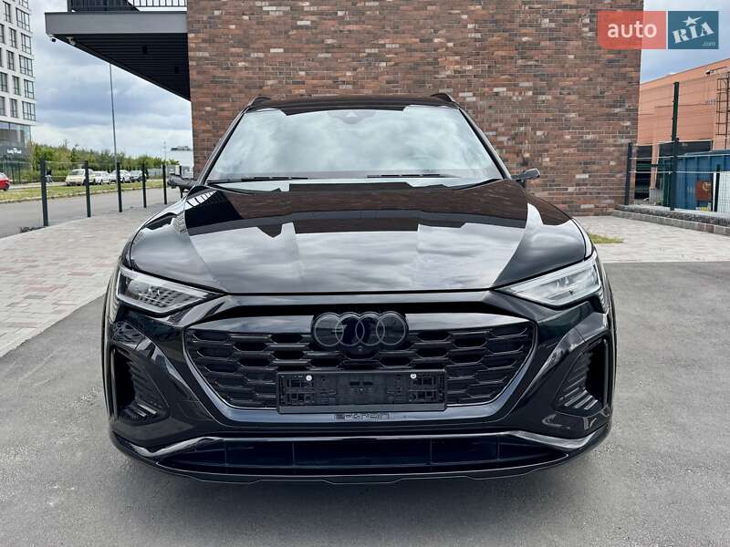 Внедорожник / Кроссовер Audi SQ8 e-tron 2023 в Киеве