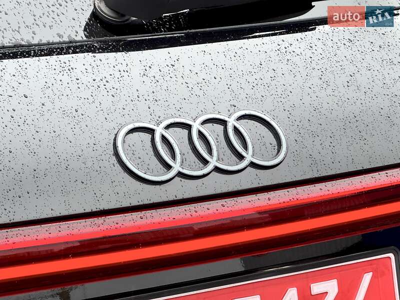 Внедорожник / Кроссовер Audi SQ8 e-tron 2023 в Киеве