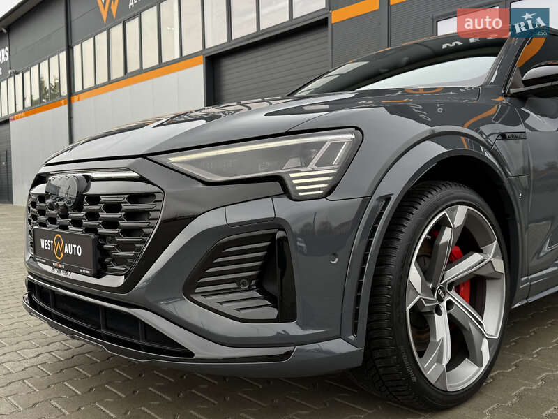 Внедорожник / Кроссовер Audi SQ8 e-tron 2023 в Мукачево