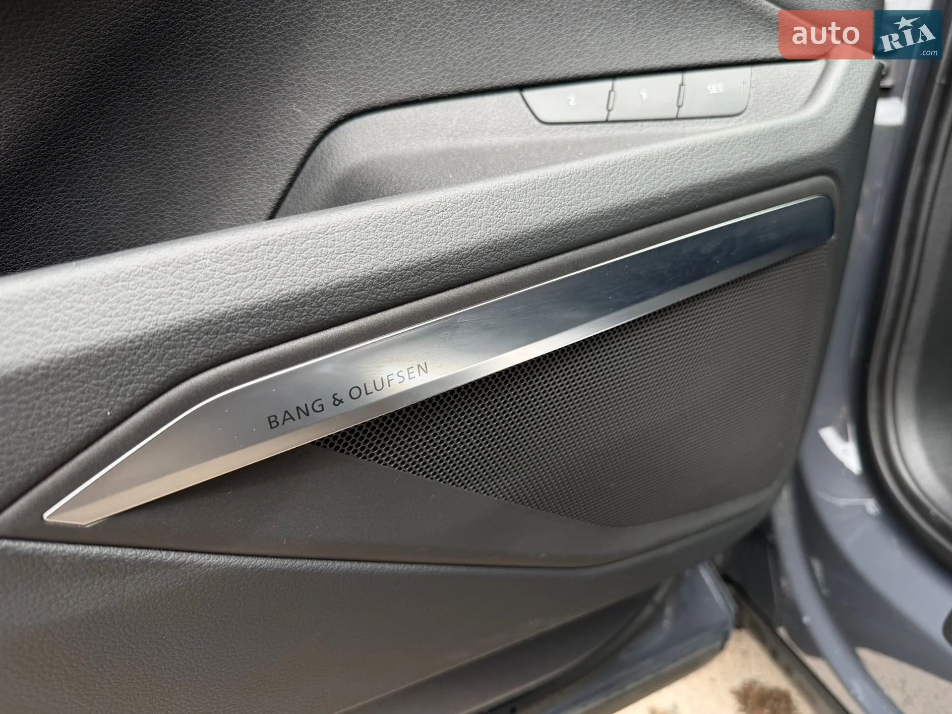 2023 Audi SQ8 - мініатюра 18