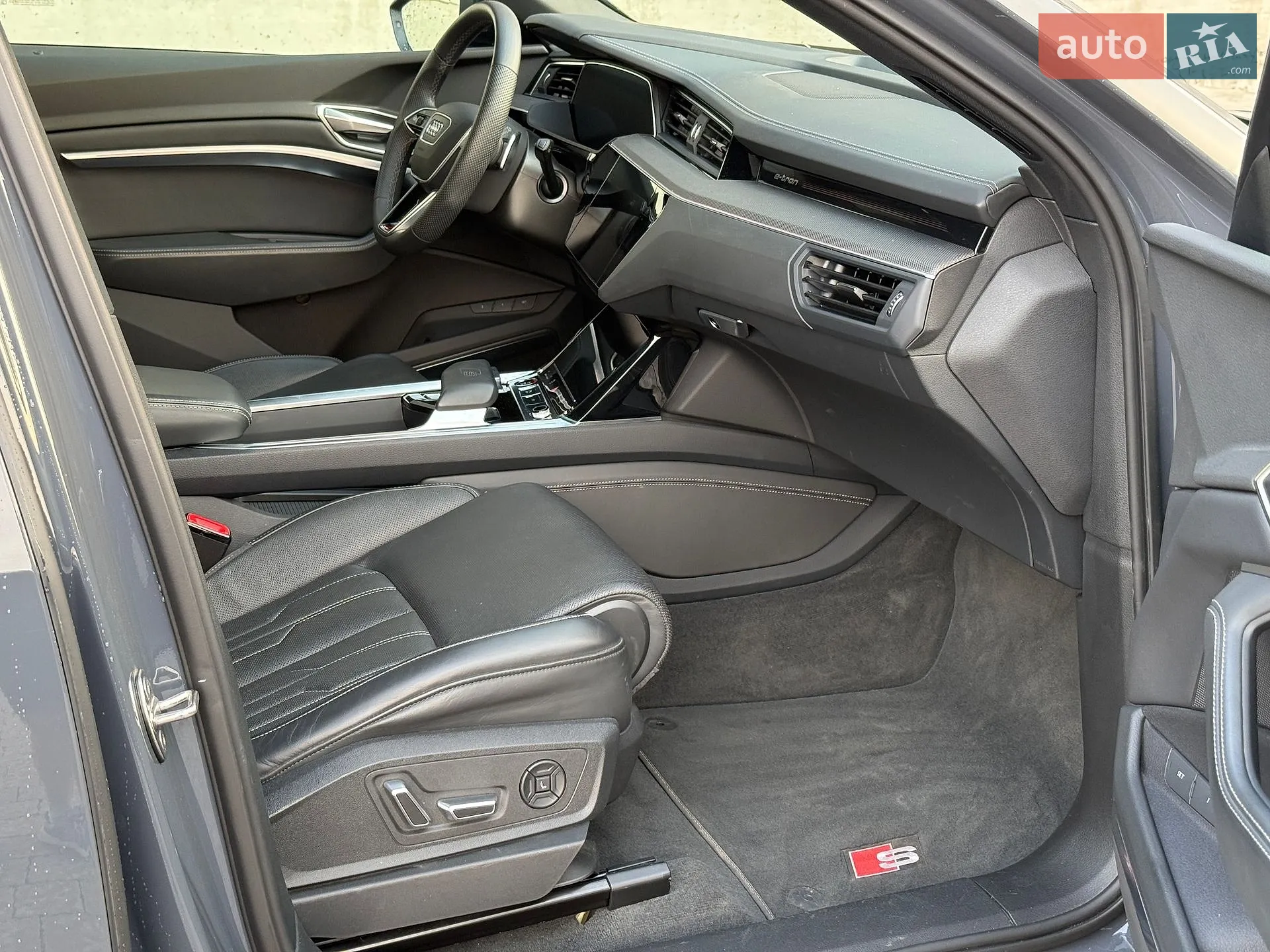 2023 Audi SQ8 - мініатюра 53