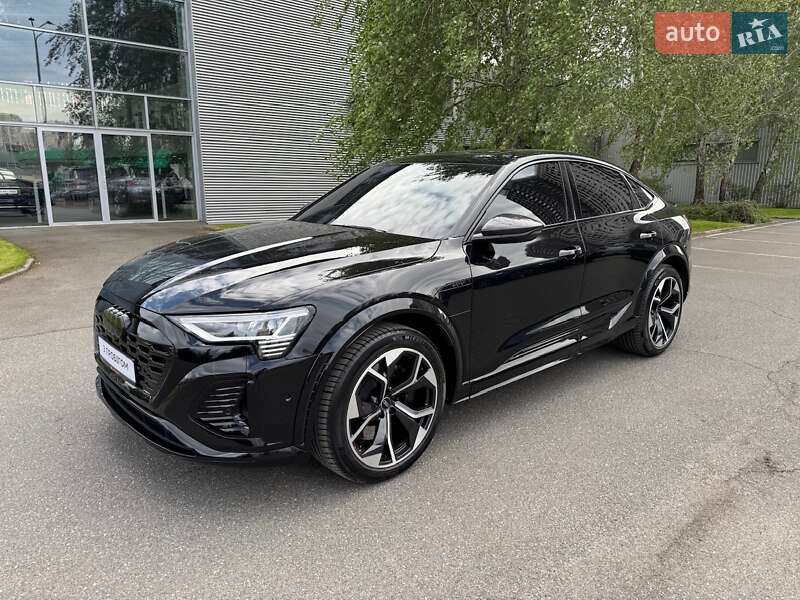 Audi SQ8 Sportback e-tron 2023