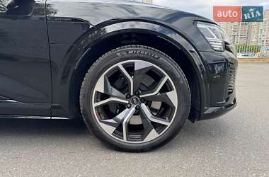 Внедорожник / Кроссовер Audi SQ8 Sportback e-tron 2023 в 