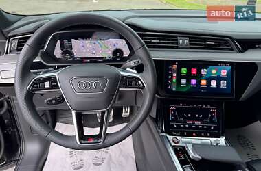 Внедорожник / Кроссовер Audi SQ8 Sportback e-tron 2023 в 