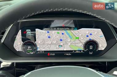 Внедорожник / Кроссовер Audi SQ8 Sportback e-tron 2023 в 