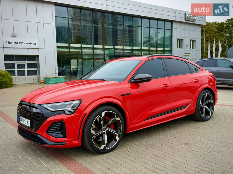 Audi SQ8 Sportback e-tron 2023