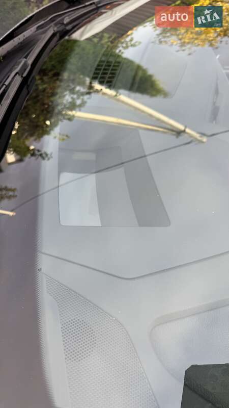 Внедорожник / Кроссовер Audi SQ8 Sportback e-tron 2024 в Киеве