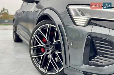 Внедорожник / Кроссовер Audi SQ8 Sportback e-tron 2024 в  фото 41 Внедорожник / Кроссовер Audi SQ8 Sportback e-tron 2024 в
