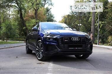 Позашляховик / Кросовер Audi SQ8 2020 в Києві