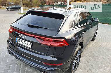 Позашляховик / Кросовер Audi SQ8 2021 в Києві