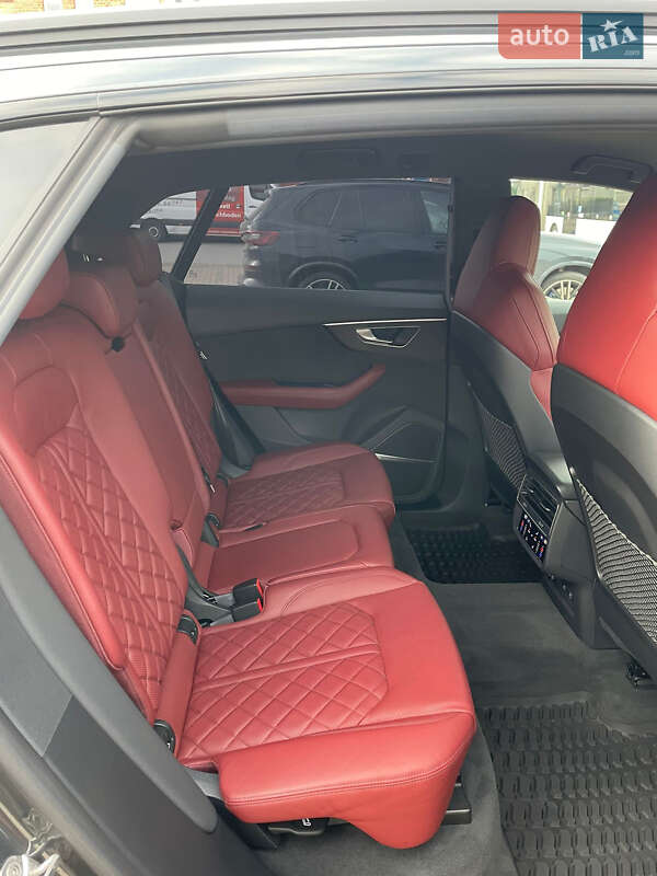 Внедорожник / Кроссовер Audi SQ8 2021 в Киеве