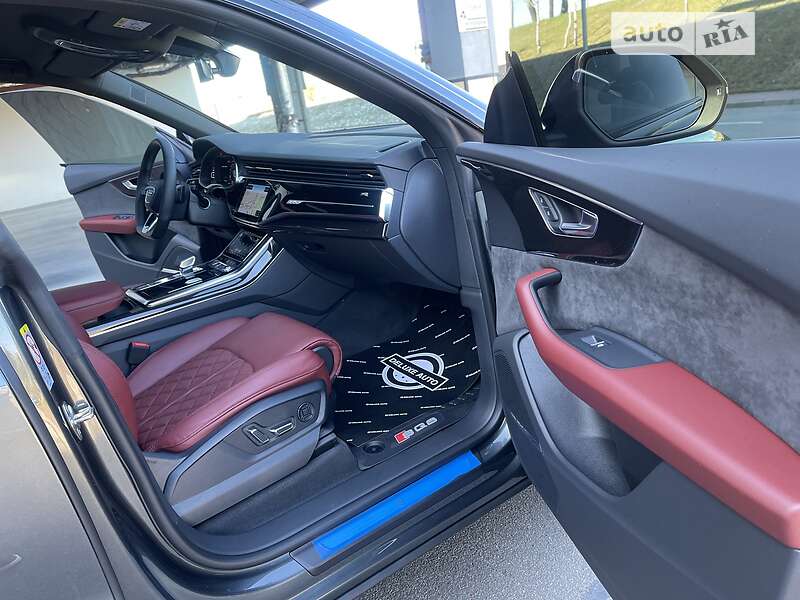 Внедорожник / Кроссовер Audi SQ8 2022 в Киеве