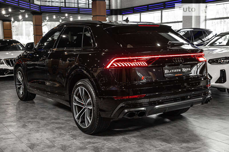 Внедорожник / Кроссовер Audi SQ8 2020 в Ужгороде
