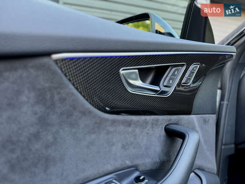 Внедорожник / Кроссовер Audi SQ8 2020 в Киеве