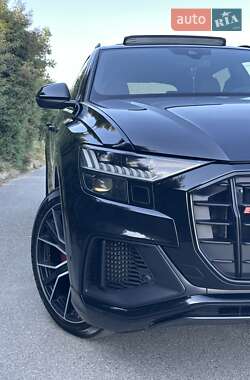 Внедорожник / Кроссовер Audi SQ8 2019 в 