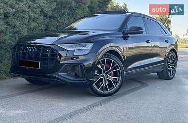 Внедорожник / Кроссовер Audi SQ8 2019 в 