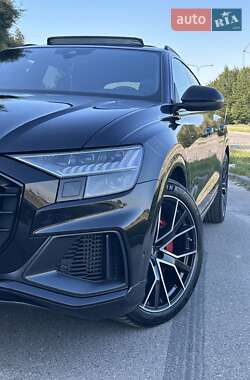 Внедорожник / Кроссовер Audi SQ8 2019 в 