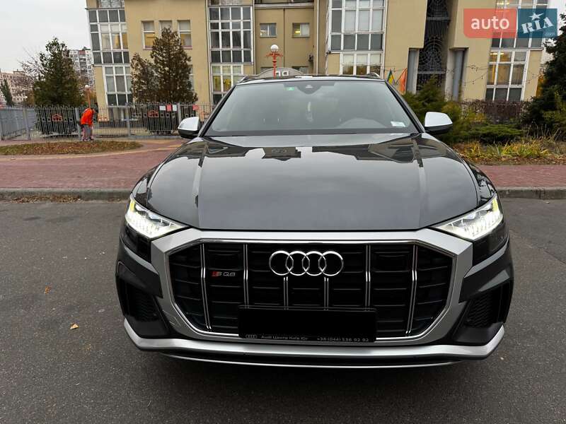 Внедорожник / Кроссовер Audi SQ8 2020 в Киеве